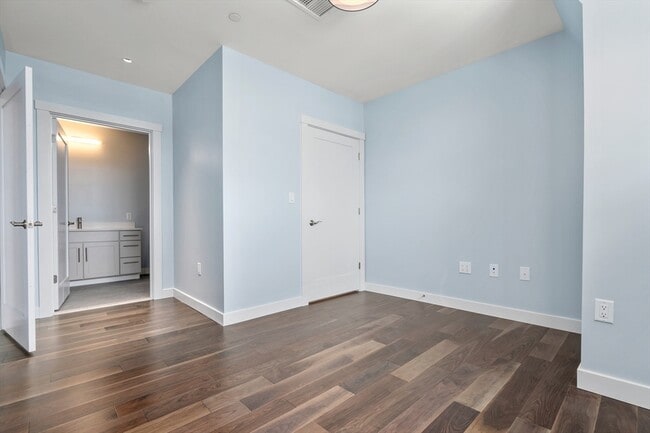 Photo - 136 Babcock St Unit 312