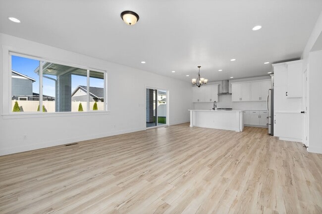 Photo - Modern Luxury in Meridian’s Oaks North – 4...