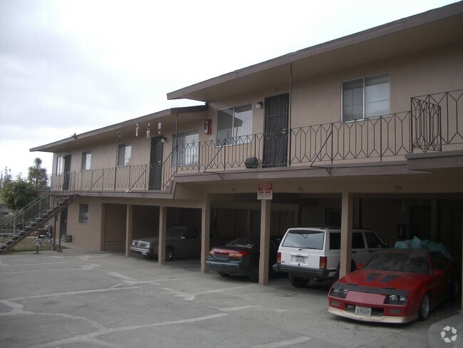 Coleen Court Apartments