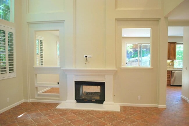 Photo - Wonderful Detached Home in Sought After San Ramon Neighborhood ! Trevari at Gale Ranch !