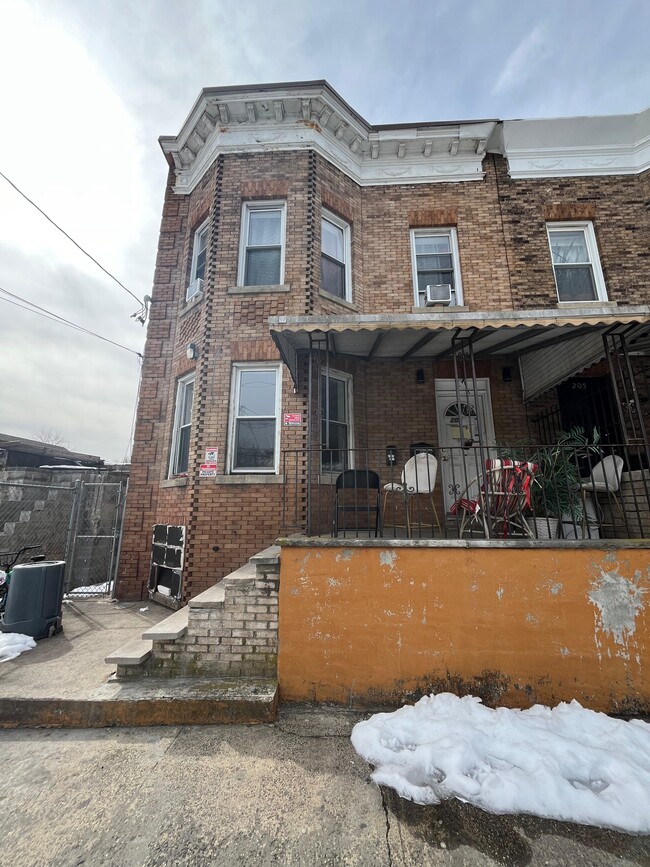 Photo - 203 Stegman St Unit 1-Duplex