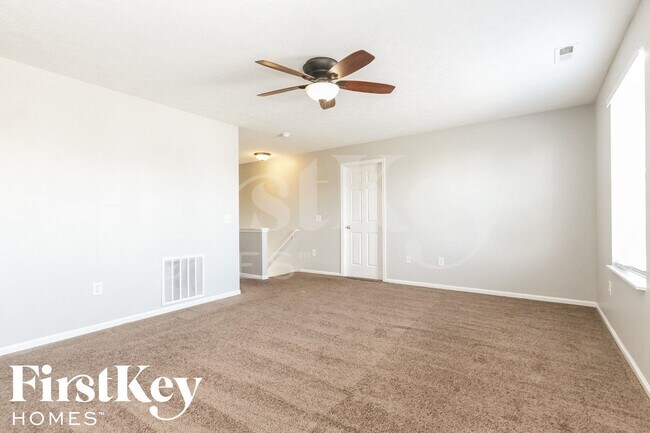 Photo - 7038 Lancaster Ln