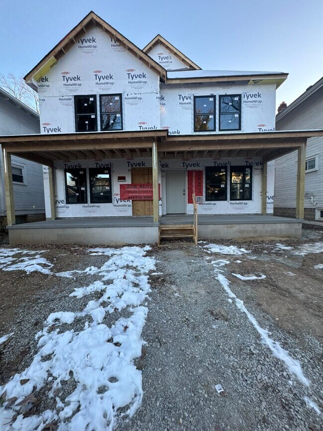 Photo - BRAND NEW BUILD- 5 BEDROOMS + 5.5 BATHS + 4 FREE Off-street parking spots HOUSE -Under constructi...