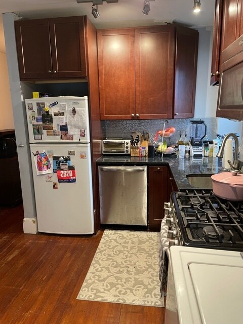 82 Saint Stephen St Unit 1