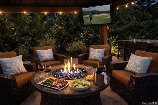 Photo - 205 Pine Ave