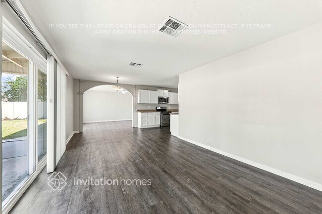 3410 W Orchid Ln