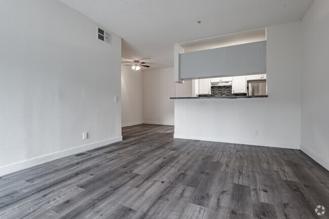 1HAB, 1BA - 900 ft² - n.º 226