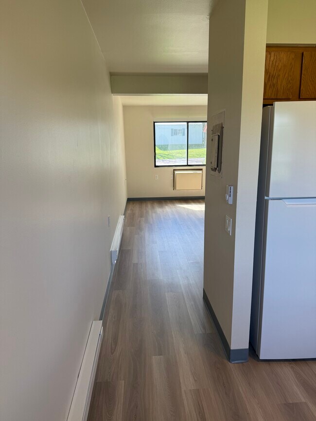 Kitchen into Living Room - Town's Edge Apartments