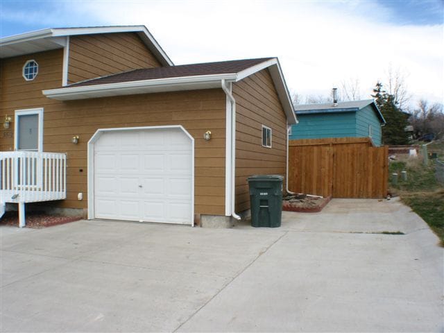 Photo - 4 BED | 2 BATH | SINGLE GARAGE | RAPID VALLEY