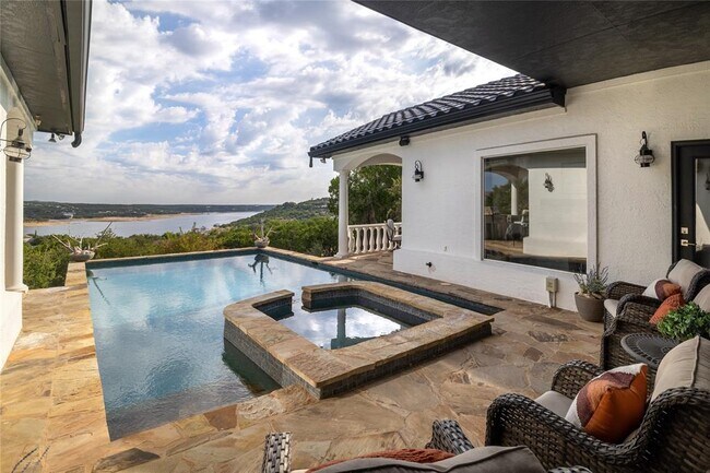 Photo - 1128 Thurman Bluff Dr