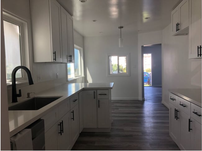 Photo - 340 Calle Miramar