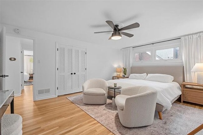 Photo - 1140 Folkstone Dr