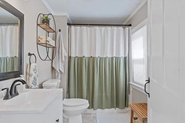 Photo - 107 Boston Rd