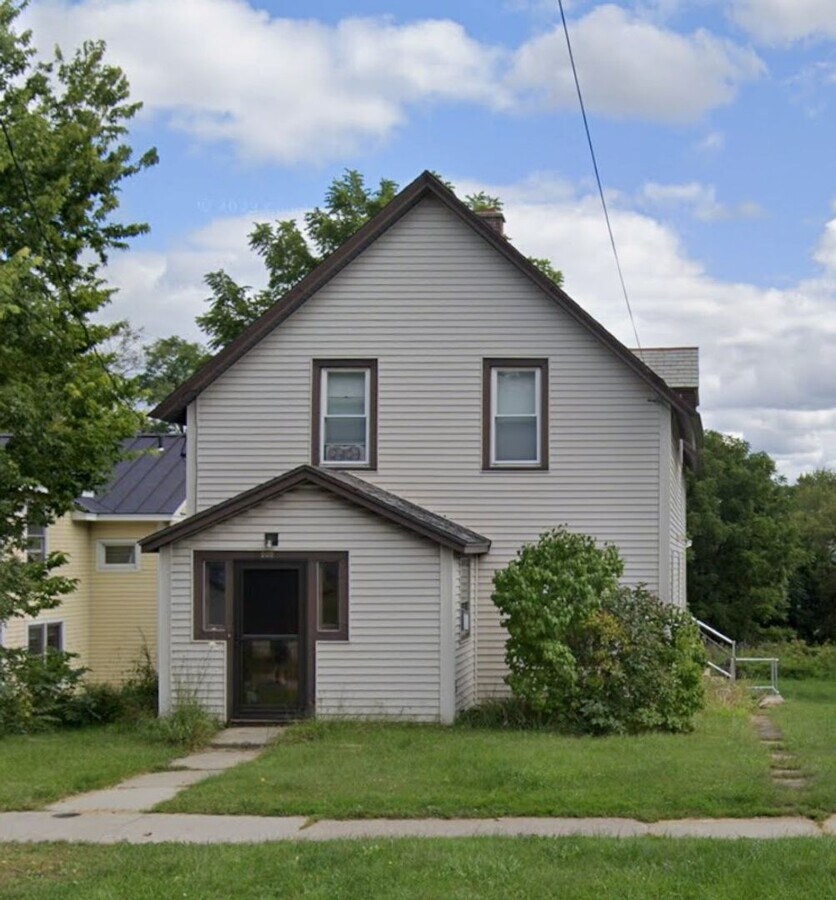 202 East Ave Unit Apt 2 Burlington, VT