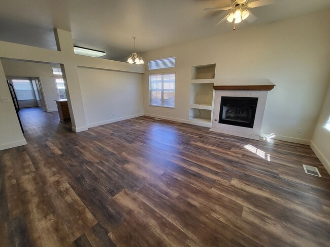 Photo - 1240 Shadowridge Dr