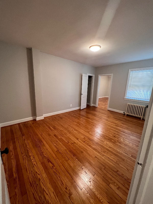 Photo - 8207 Schrider St