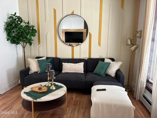 Photo - 5 Short St Unit 1