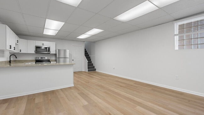 Photo - 2827 Brownsville Rd