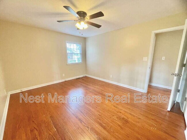 Photo - 6244 Milford Rd