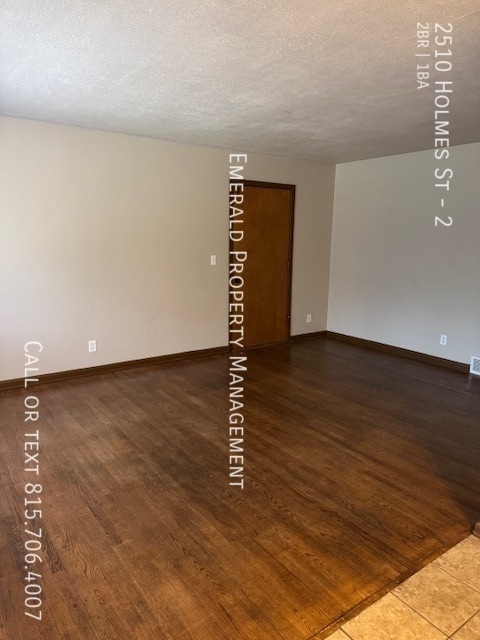 Photo - 2510 Holmes St Unit 2