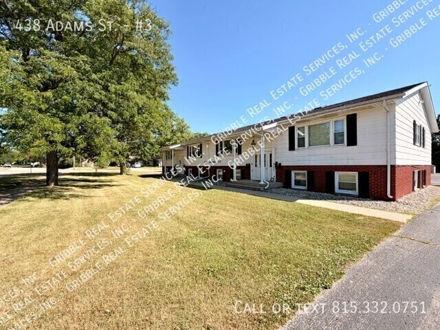 Photo - 438 Adams St Unidad #3