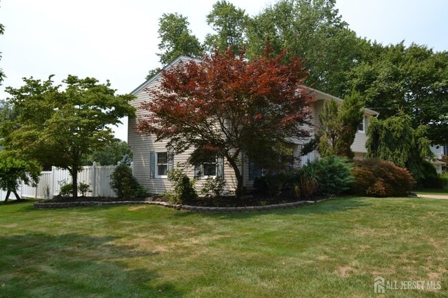 Photo - 2 Albemarle Rd
