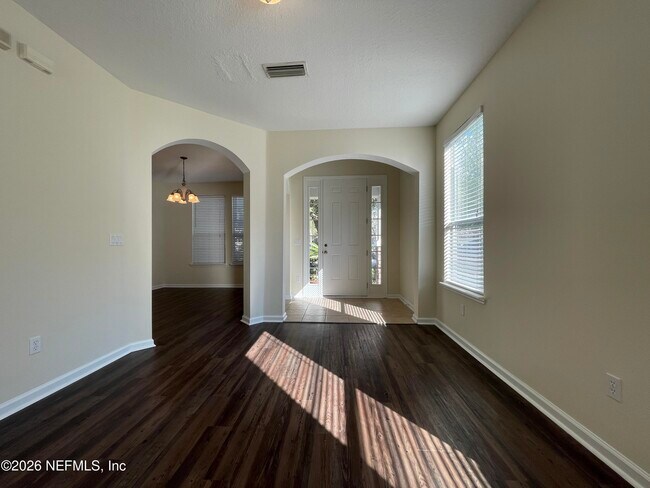 Photo - 3125 E Banister Rd
