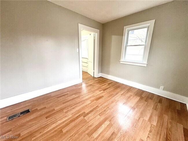 Photo - 1174 Tampa Ave