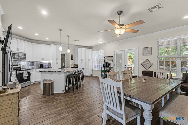 Photo - 606 Lantana St