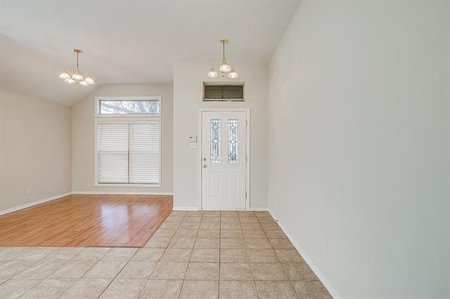 Photo - 8612 Woodslane Dr