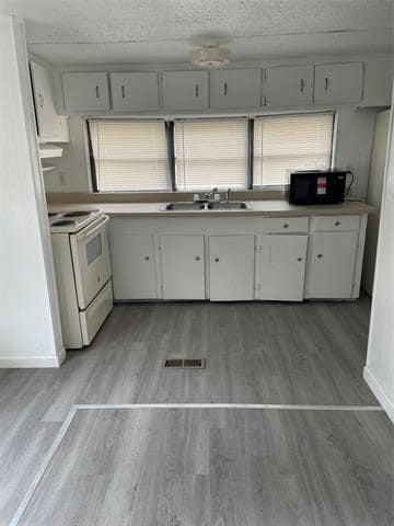 Photo - 1363 Genoveva Ln