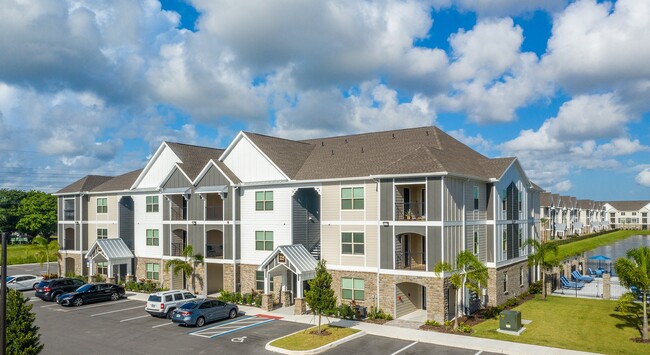 The Palm Bay Grand Apartments - The Palm Bay Grand Apartments