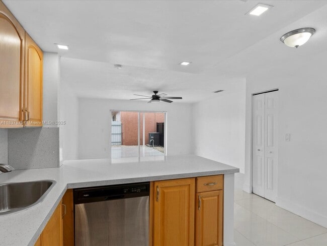 Photo - 1790 W 58th St