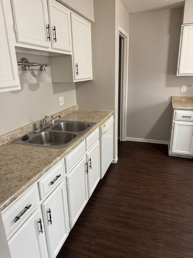 Photo - 927/929 Herold Avenue Unit 927