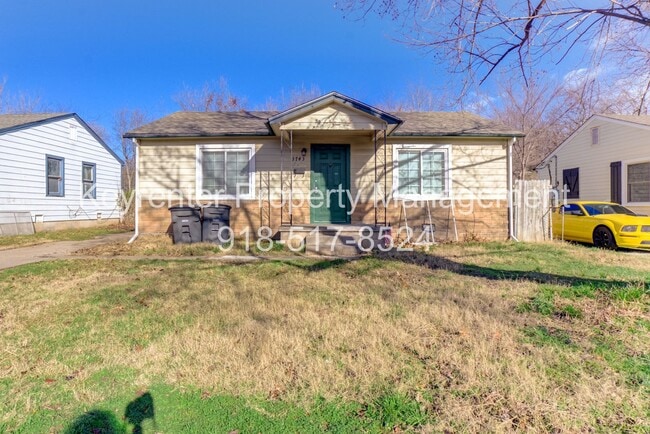Building Photo - Gorgeous 2 Bedroom West Tulsa Home!