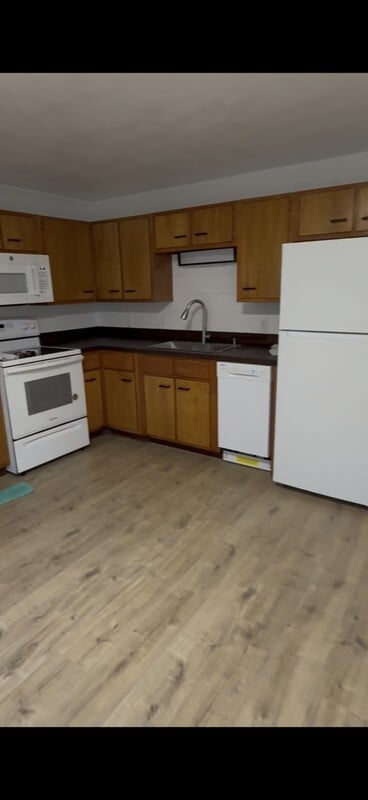 Photo - 742 W Gentile St Unit 1
