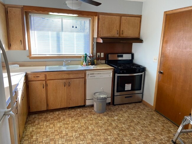 Photo - 312 Tullahoma Dr