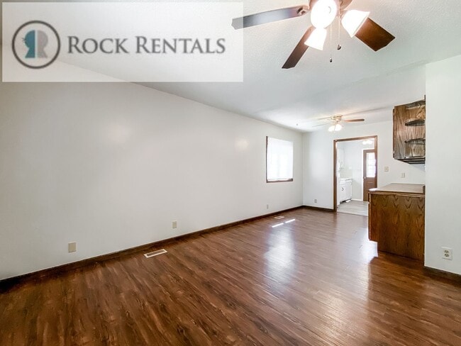 Photo - 903 E 24th Ave Unit 903 E 24th Apt B