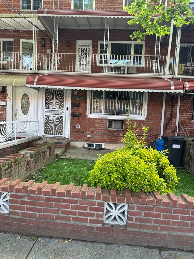 Photo - 659 E 81st St Apartments Unit 1