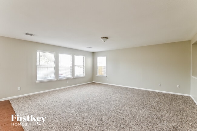 Photo - 339 Remington Harbor Ct