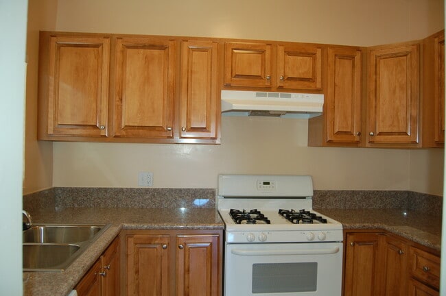 Photo - 420 N Spaulding Ave Unit 1