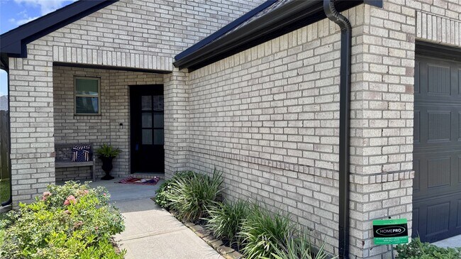 Photo - 31307 Balsam Hawk Ln