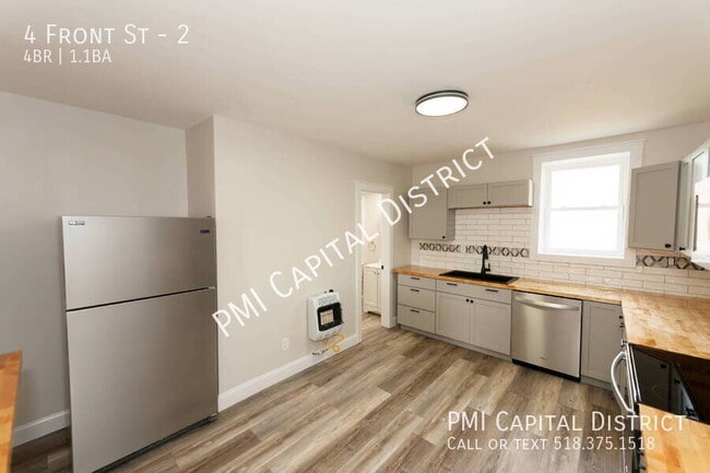 4 Front St Unit 2