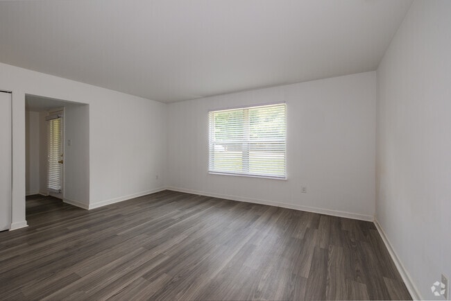 Garden 1BD 1BA - Living Area