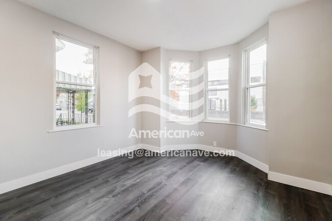 Photo - 939 Patterson St