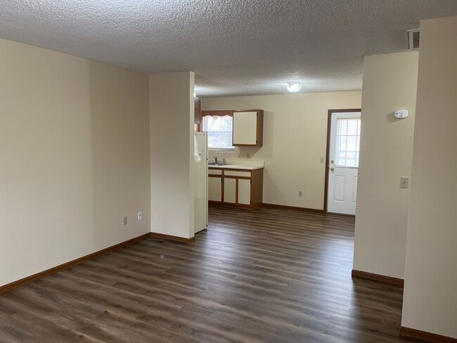 Photo - harrison Unit 3638