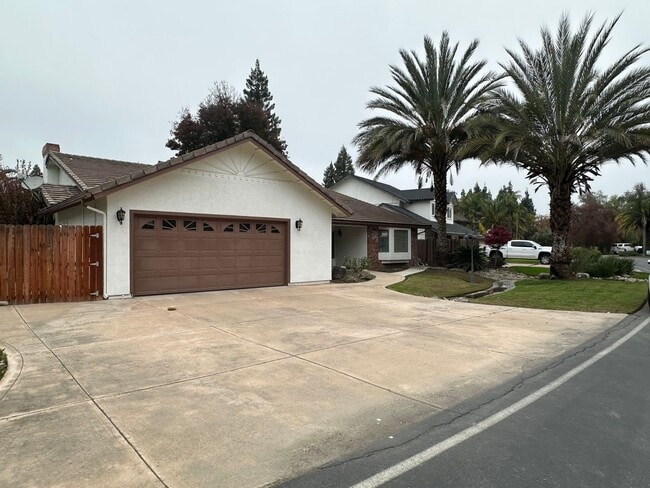 Photo - Spacious NW 2 story home locate in The Lakes available soon!