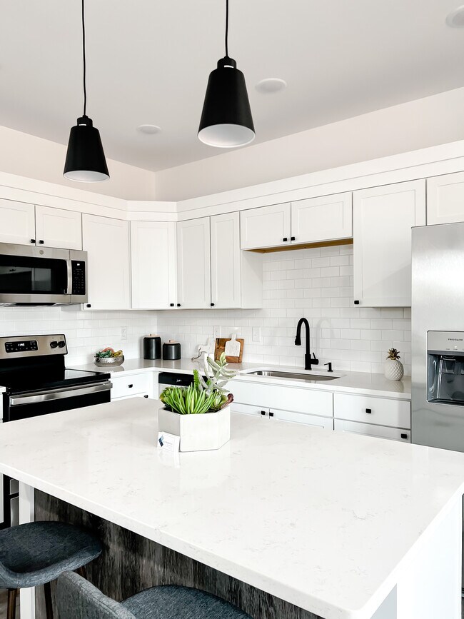 Photo - 198 Bethune St