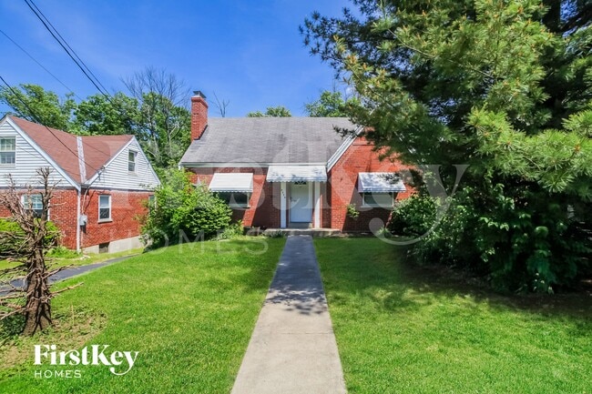 Building Photo - 5256 Ponce Ln