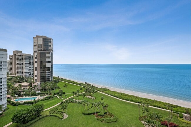 Building Photo - 4551 Gulf Shore Blvd N Rental